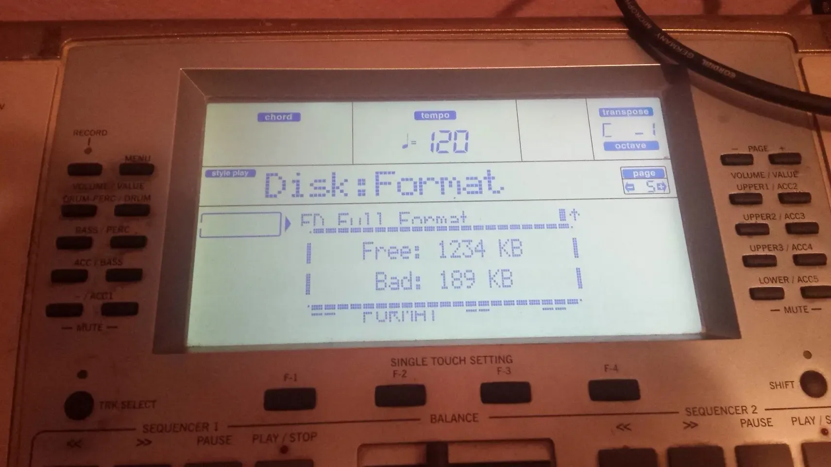 Formatting and saving to floppy disk on the Pa50