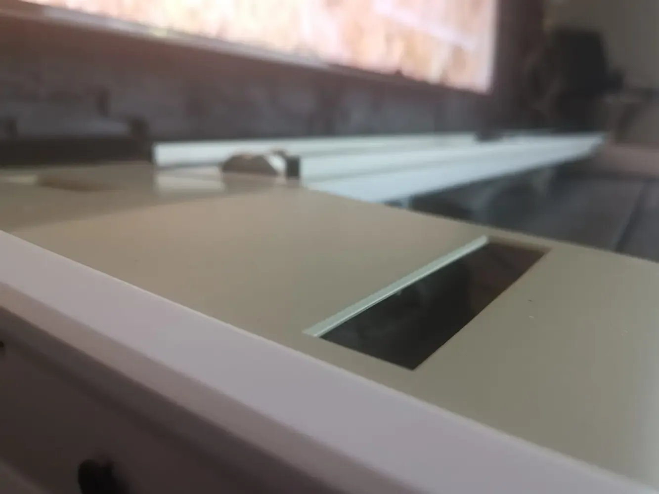 Smooth filler surface