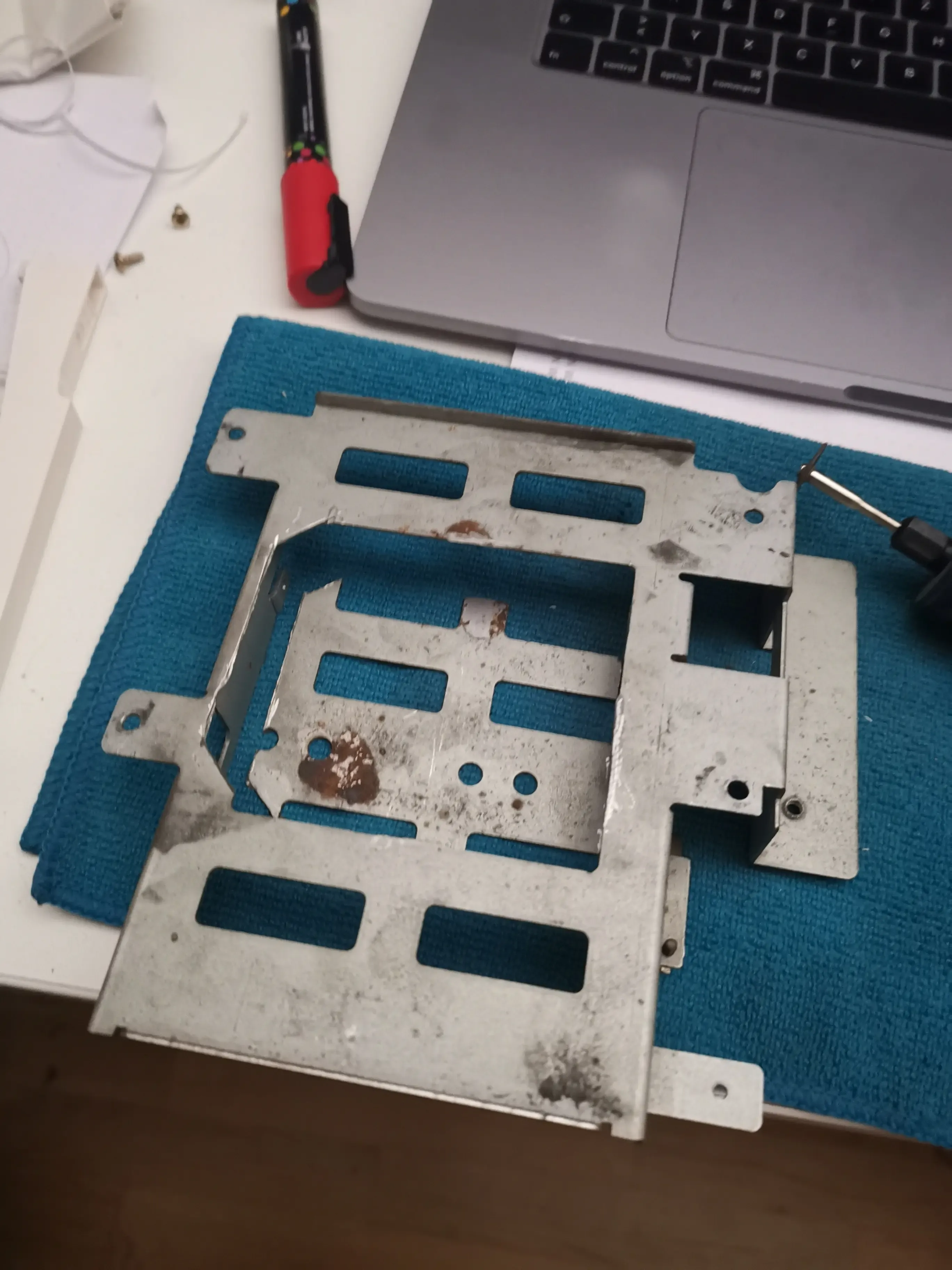 Installing the Gotek floppy emulator