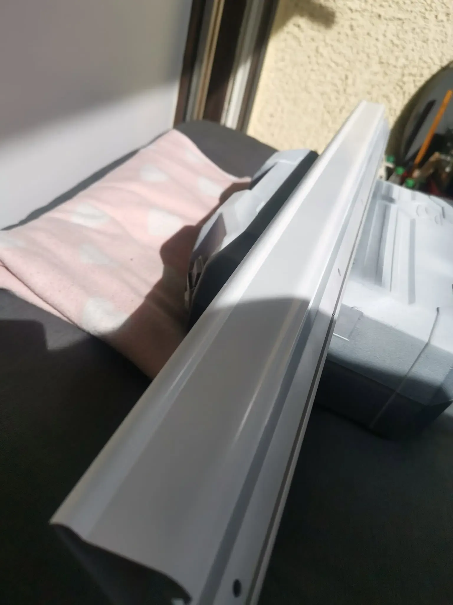 White end caps and side panels
